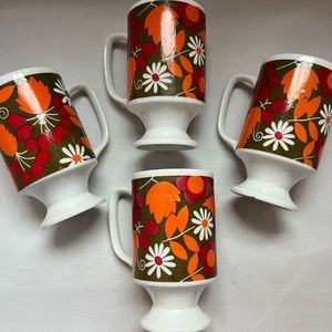 Set of 4 Vtg Siestaware Ceramic Mugs